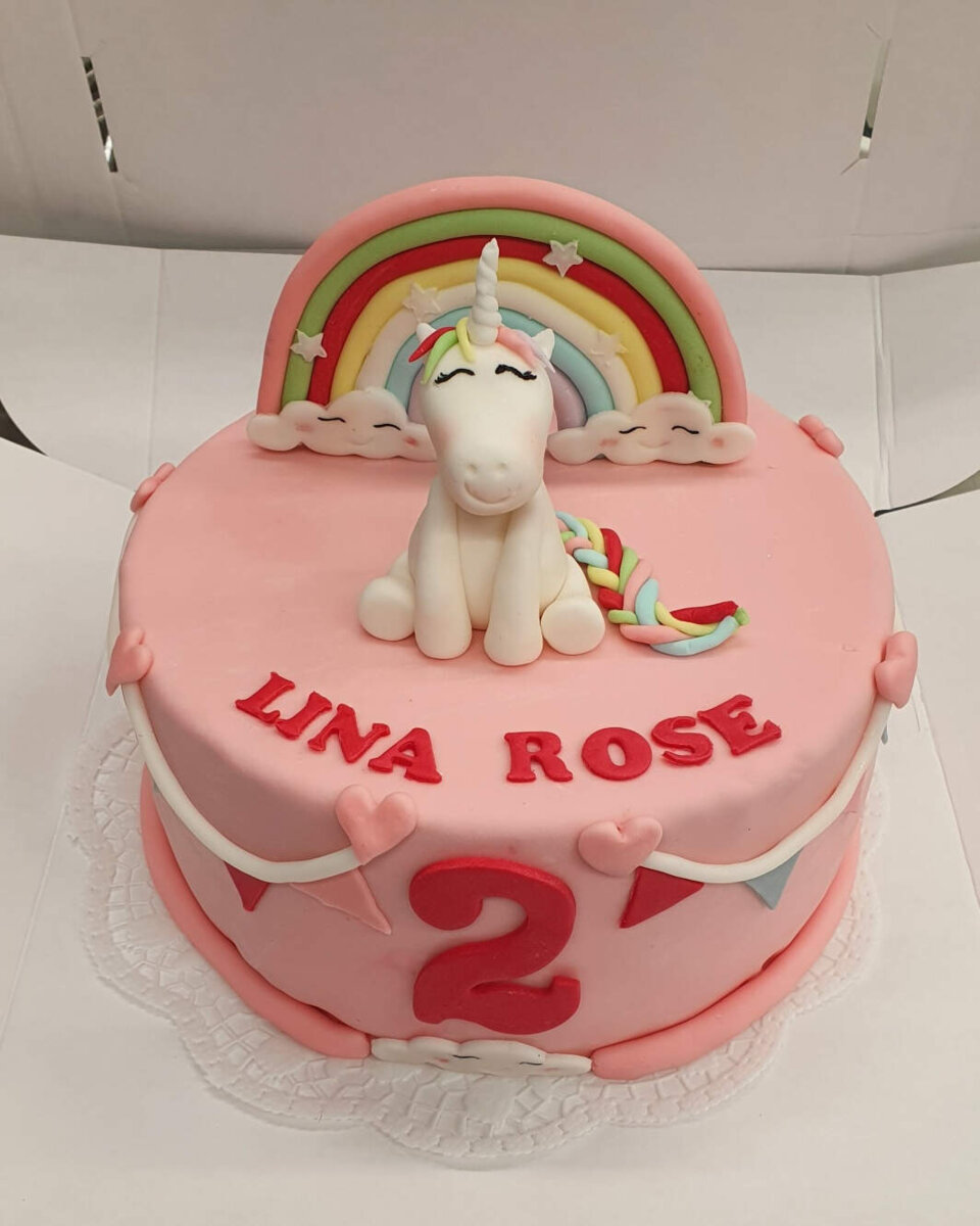 Torte mit Einhorn